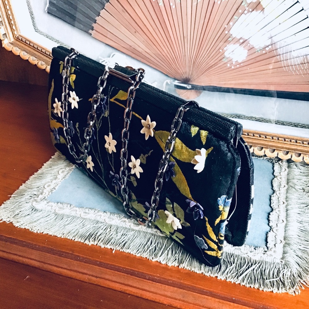 Rafé NY Black Velvet Bag w/ floral appliqués - Picture 4 of 9